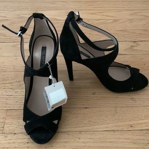 ZARA - NEW High heel black sandals - size 8